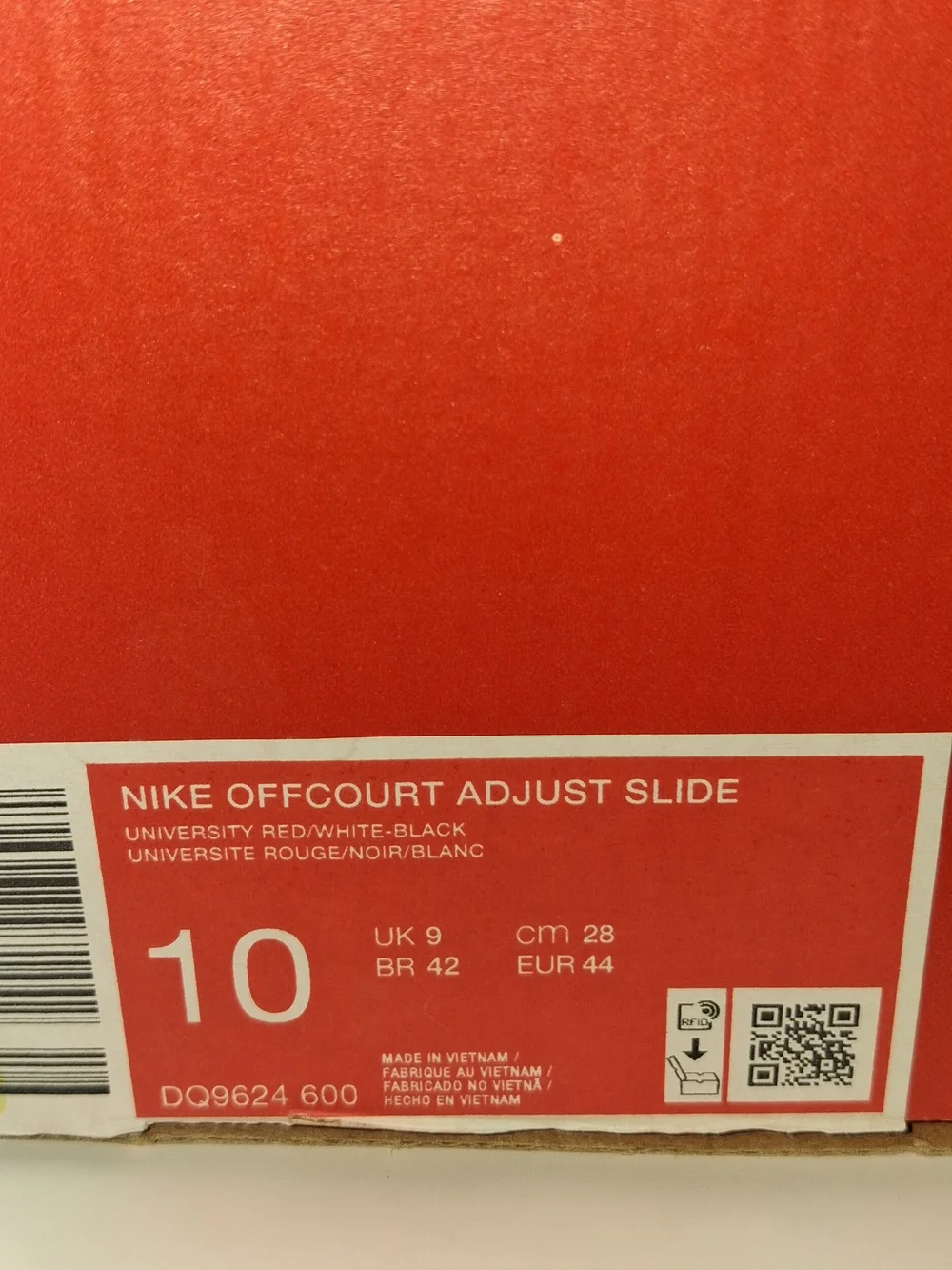 Nike Men’s Red and Black Adjustable Slide Sandals